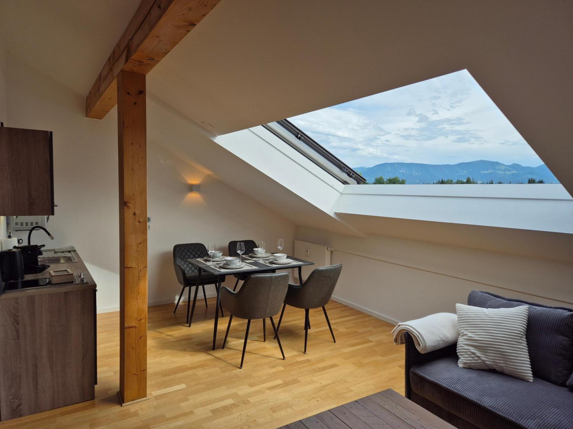 Ferienwohnungen Am Simssee Mit Alpenblick, Gutshof Alpenblick Stephanskirchen Exterior photo